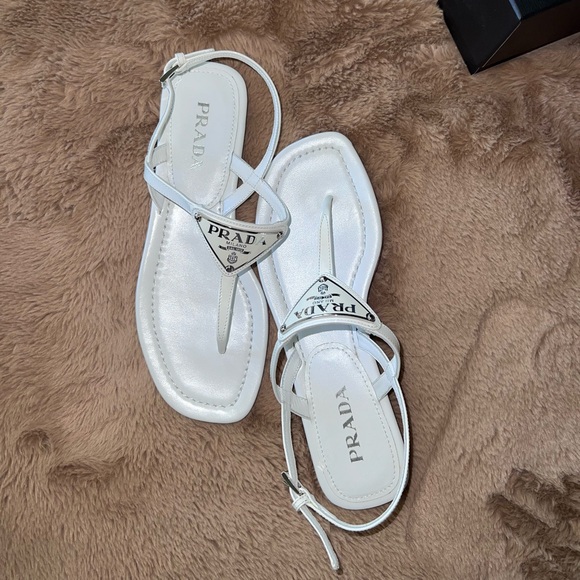 Prada - Patent leather thong sandals in white - Picture 2 of 8
